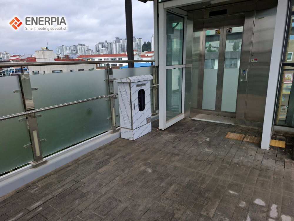 수원초등학교~수원 고등숲 어린이공원 보행육교 스노우멜팅 설치