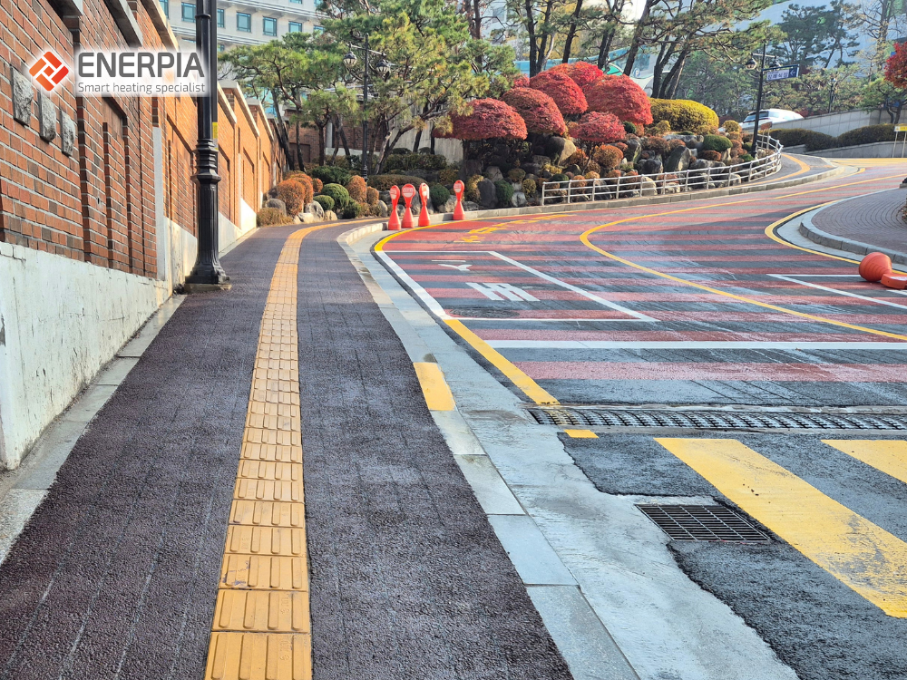 한양대학교병원 서울병원 후문 도로 및 보도 열선(스노우멜팅) 설치 