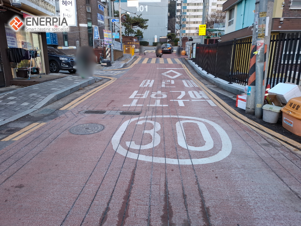 궐리사로59번길 외 3개소 도로 열선시스템(스노우멜팅) - 화성초등학교 앞